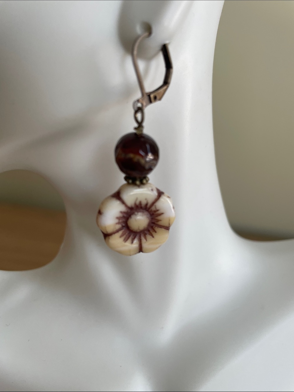 HAND CRAFTED CARNELIAN AGATE & CZECH GLASS FLOWER DANGLE EARRINGS Gemstones